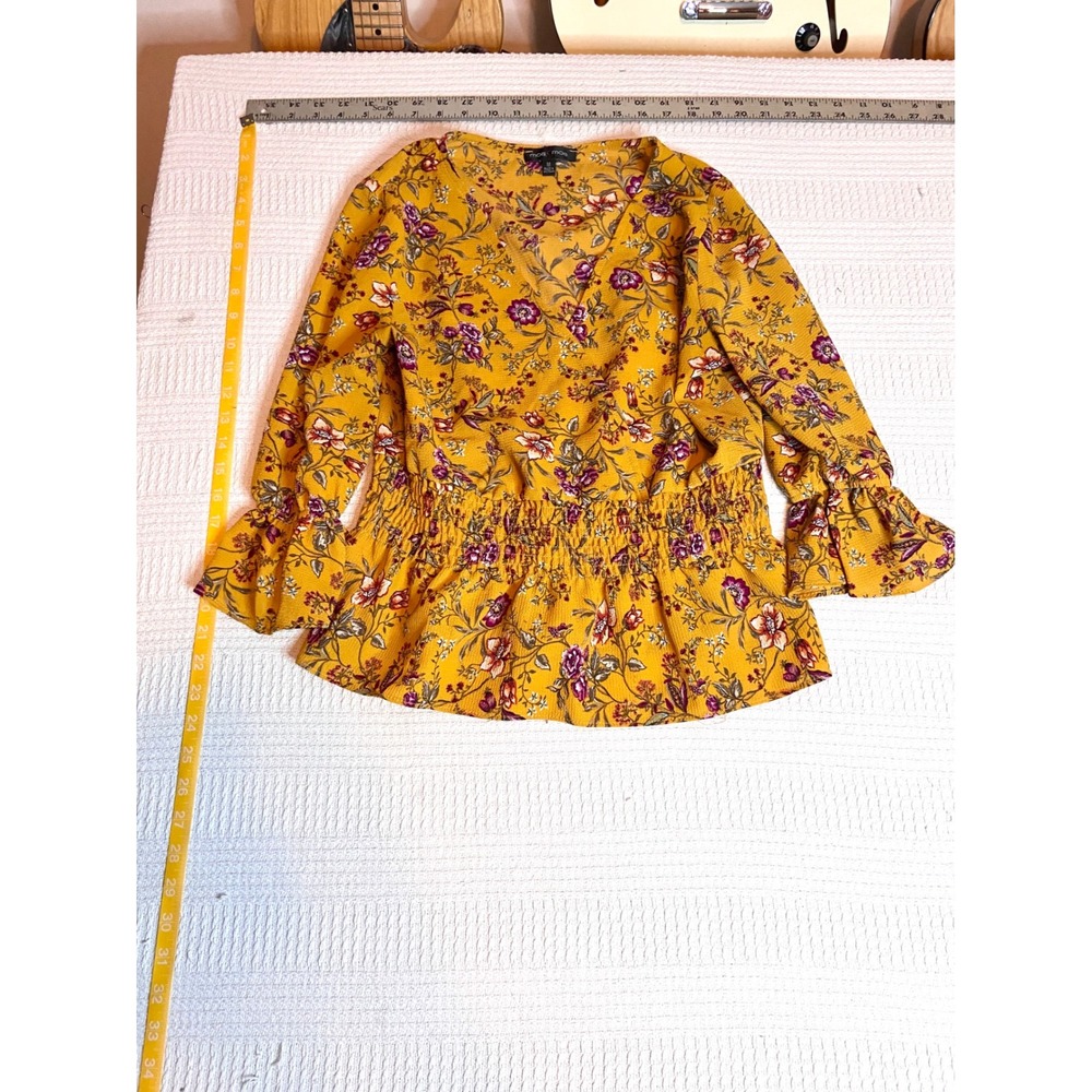 Moa Moa Mustard Yellow Floral Smocked Peplum Blouse V-Neck Ruffle Sleeve Medium